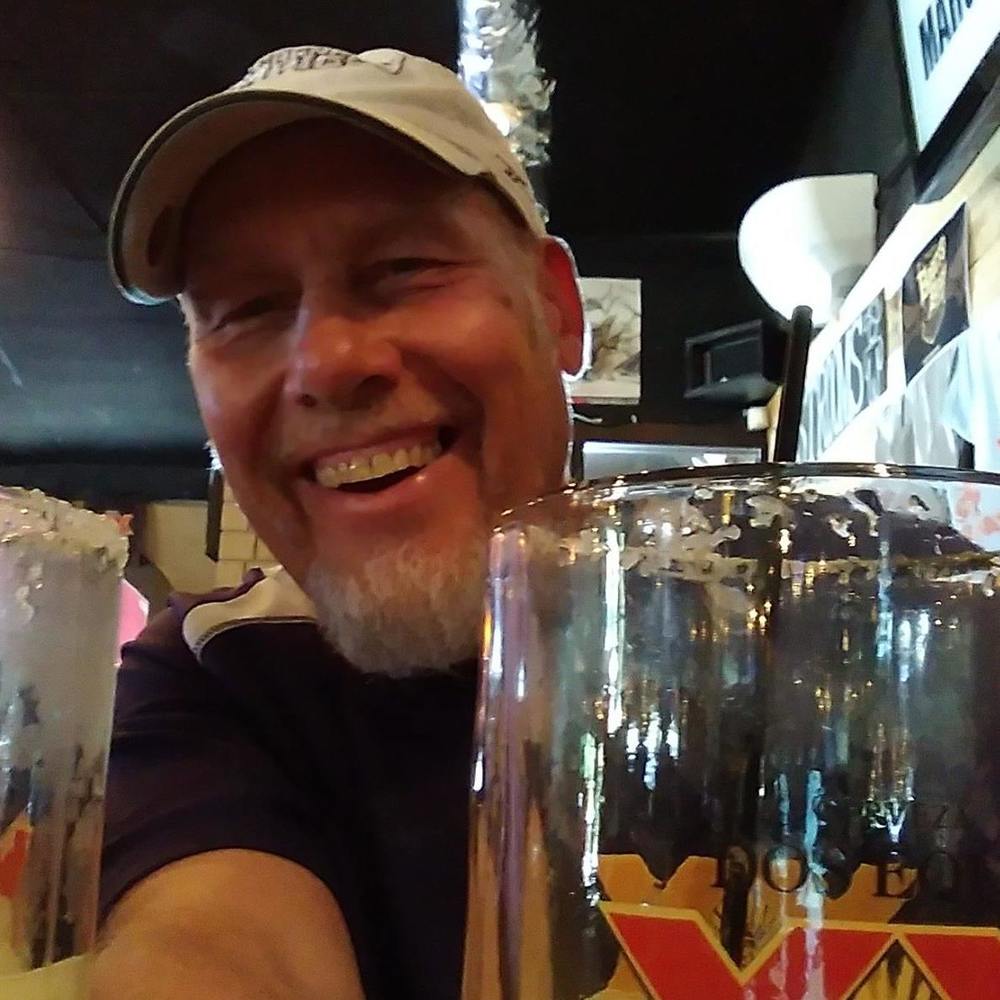 Meet your Posher, Max